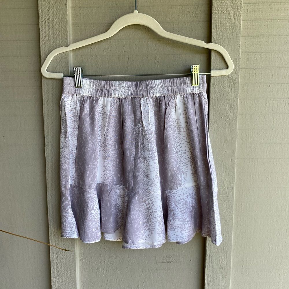 NWT - Sim & Sam Snakeskin Ruffle Mini Wrap Skirt Size: M - Picture 3 of 8